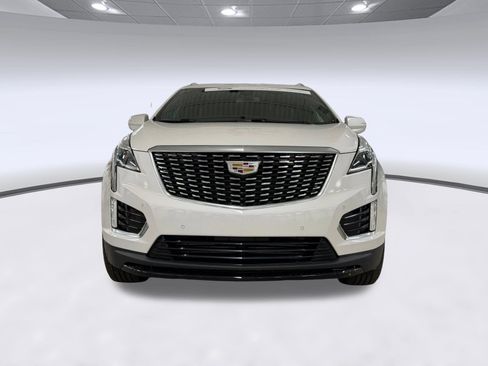 Used 2023 Cadillac XT5 Luxury FWD image 6