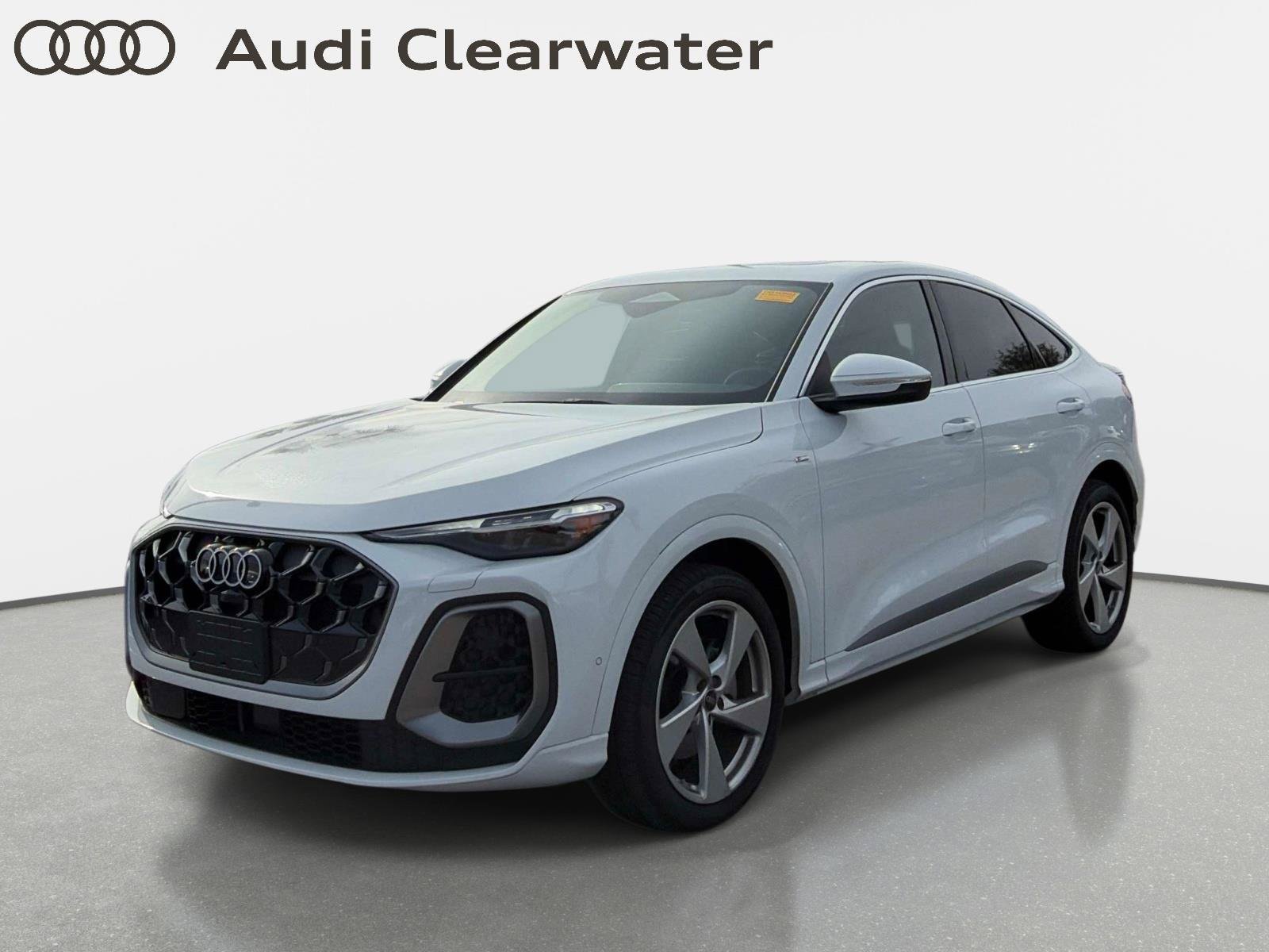 Used 2025 Audi Q5 Prestige AWD/4WD image 1