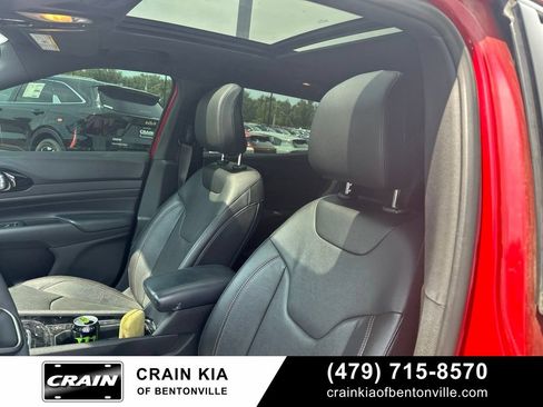 Used 2024 Jeep Compass Limited AWD/4WD image 16