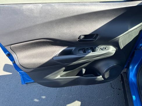 Used 2024 Nissan Kicks S FWD image 10
