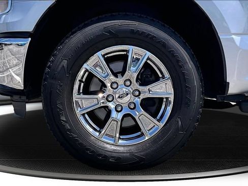 Used 2016 Ford F150 XLT w/ Equipment Group 302A Luxury AWD/4WD image 34