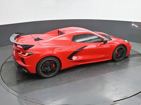 Used 2022 Chevrolet Corvette Stingray Premium Conv w/ Z51 Performance Package RWD image 32