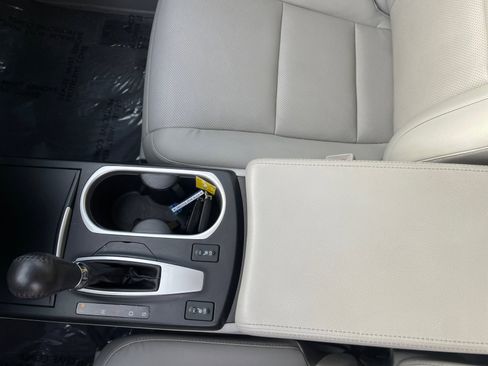 Used 2016 Acura RDX AWD w/ Technology Package image 28