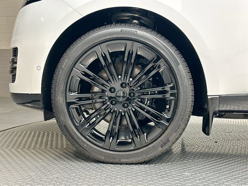 New 2026 Land Rover Range Rover SE AWD/4WD image 5