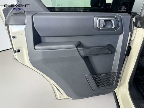 New 2025 Ford Bronco Big Bend w/ Black Diamond Package image 28