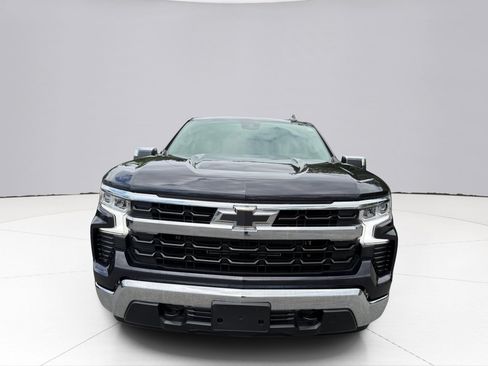 Used 2023 Chevrolet Silverado 1500 LT AWD/4WD image 17