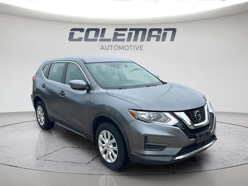 Used 2019 Nissan Rogue S AWD/4WD image 2