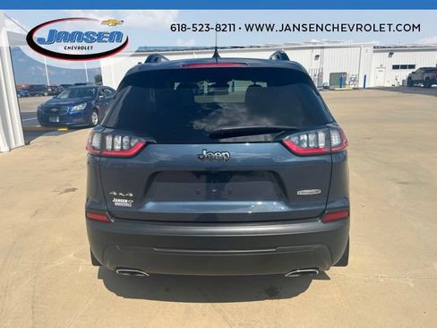 Used 2022 Jeep Cherokee Latitude Lux w/ Sun & Sound Group AWD/4WD image 5