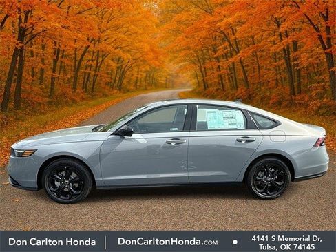 New 2025 Honda Accord SE image 6