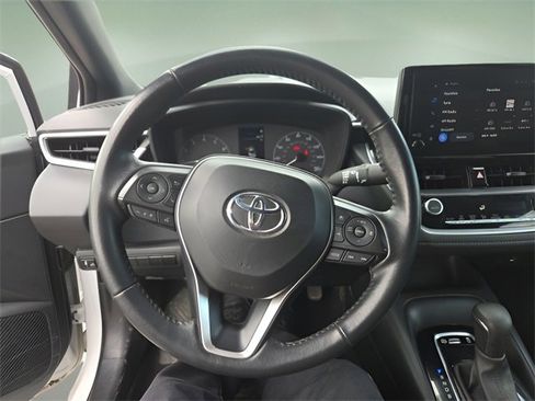 Used 2024 Toyota Corolla SE image 13