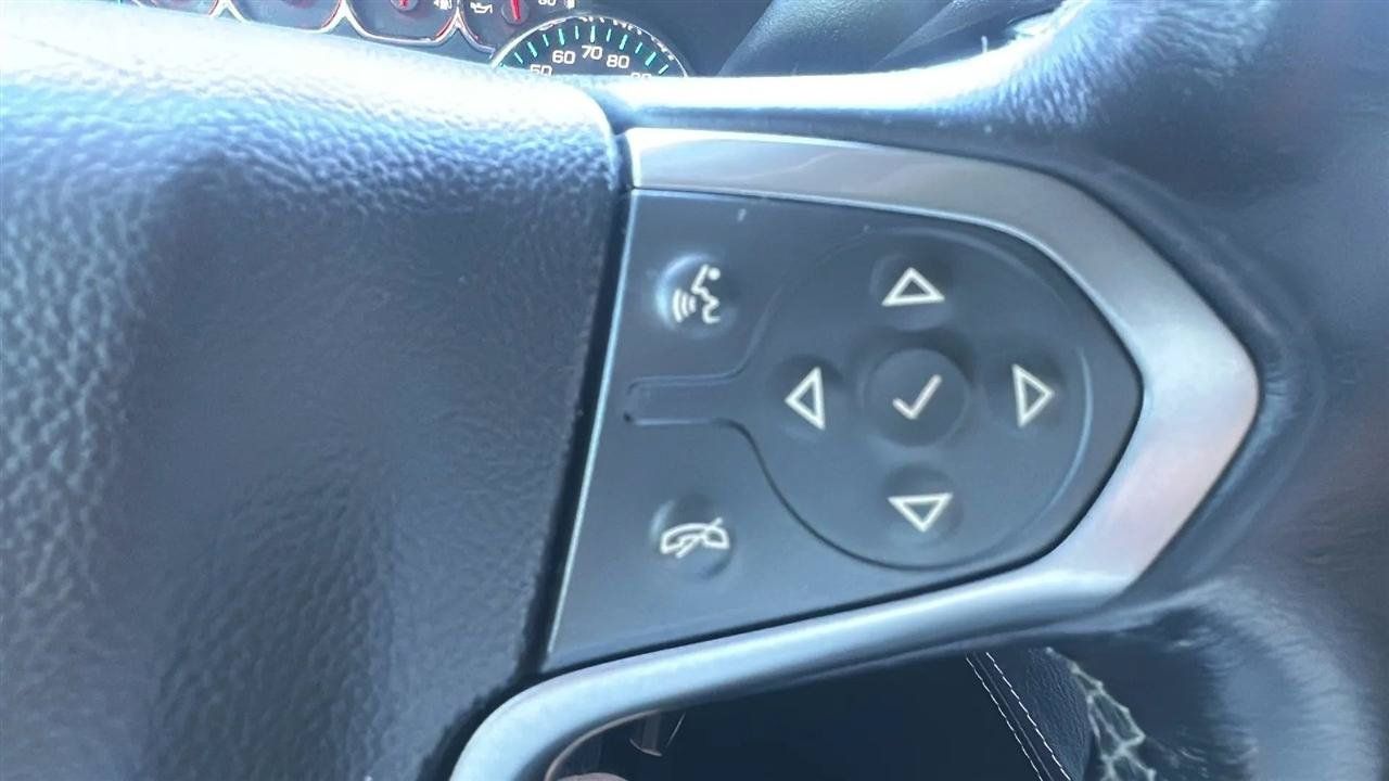 Used 2020 Chevrolet Suburban LT AWD/4WD image 49