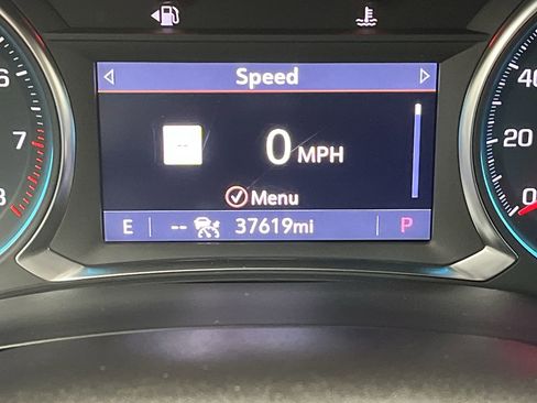 Certified 2023 Chevrolet Traverse LT w/ LT Premium Package image 17