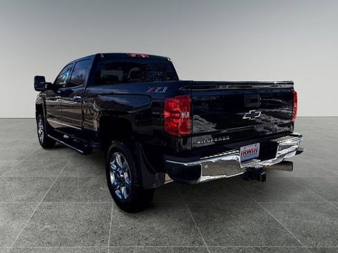 Used 2019 Chevrolet Silverado 2500 LTZ w/ Duramax Plus Package image 3