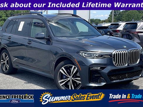 Used 2022 BMW X7 xDrive40i w/ M Sport Package AWD/4WD image 1