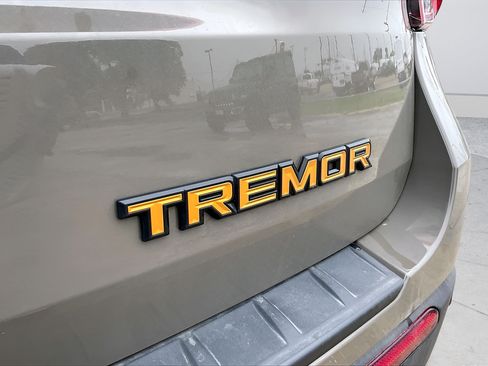 Used 2026 Ford Explorer Tremor w/ Tremor Ultimate Package AWD/4WD image 29