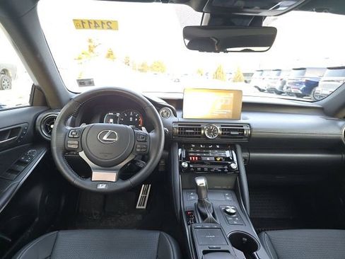 Used 2023 Lexus IS 350 F Sport image 9