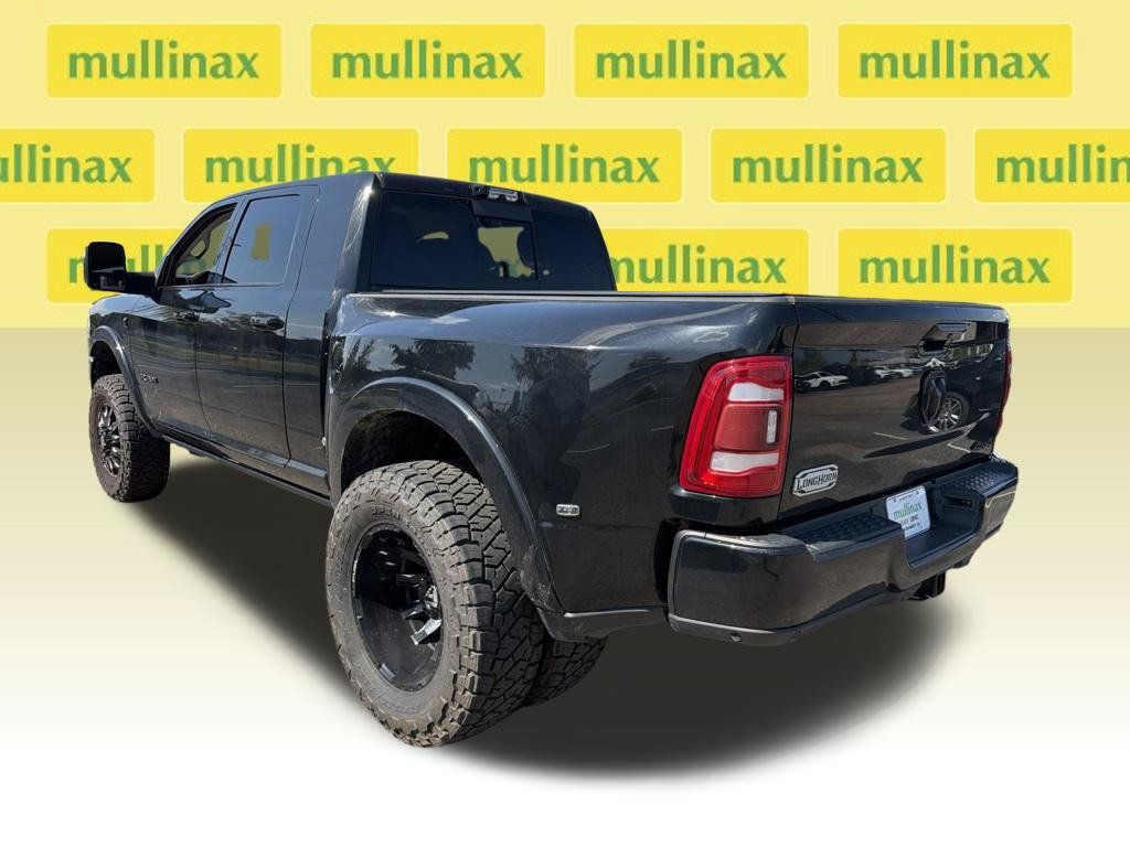 Used 2024 RAM 3500 Limited AWD/4WD image 8