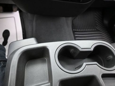 Used 2023 Chevrolet Silverado 1500 LT AWD/4WD image 11