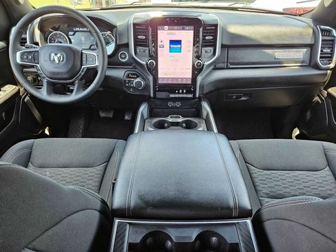 Used 2025 RAM 1500 Big Horn AWD/4WD image 16