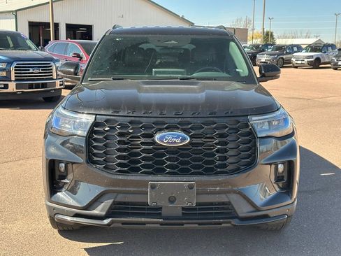 Used 2025 Ford Explorer ST-Line image 37