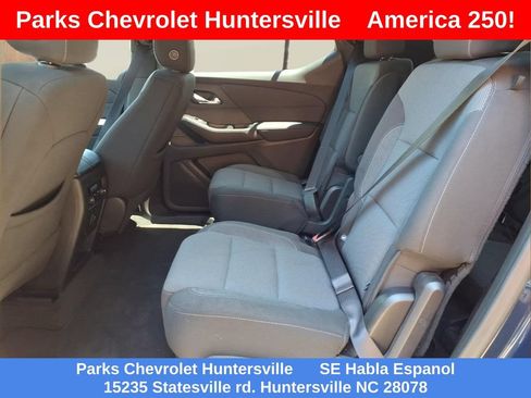 Certified 2022 Chevrolet Traverse LT FWD image 22