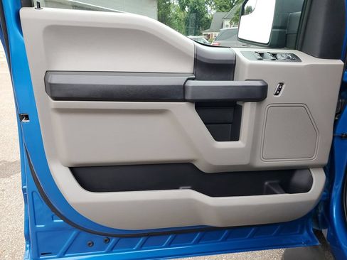 Used 2020 Ford F150 XL w/ Equipment Group 101A Mid AWD/4WD image 13