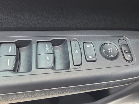 Used 2023 Honda CR-V Sport image 34