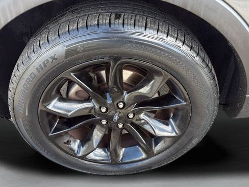 Used 2015 Ford Explorer XLT w/ Equipment Group 201A image 46