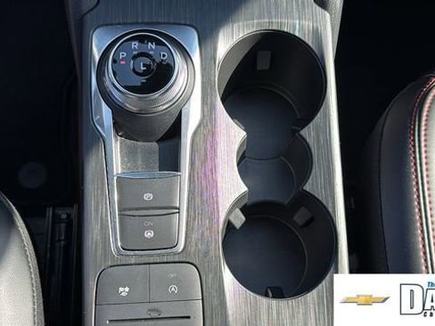 Used 2025 Ford Escape ST-Line FWD image 25