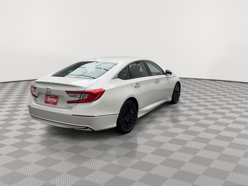Used 2020 Honda Accord Touring image 38