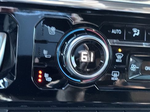 Used 2025 GMC Sierra 2500 Denali w/ Denali Reserve Package image 38