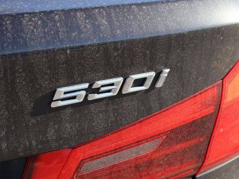 Used 2018 BMW 530i xDrive image 15