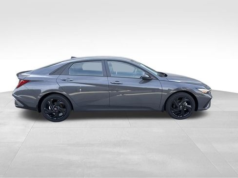 New 2026 Hyundai Elantra Sport FWD image 5