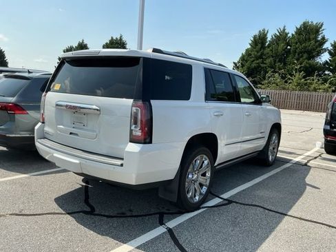 Used 2018 GMC Yukon Denali w/ Open Road Package AWD/4WD image 6