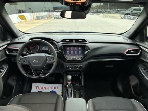 Used 2023 Chevrolet TrailBlazer RS w/ Sun and Liftgate Package FWD image 20