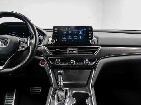 Used 2021 Honda Accord Sport image 13