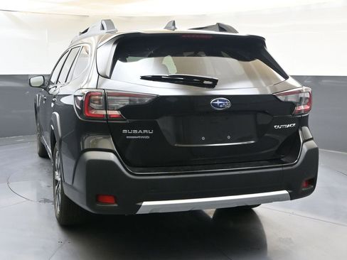 Certified 2024 Subaru Outback Limited image 4