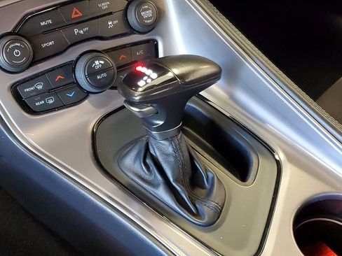 Used 2023 Dodge Challenger R/T image 20