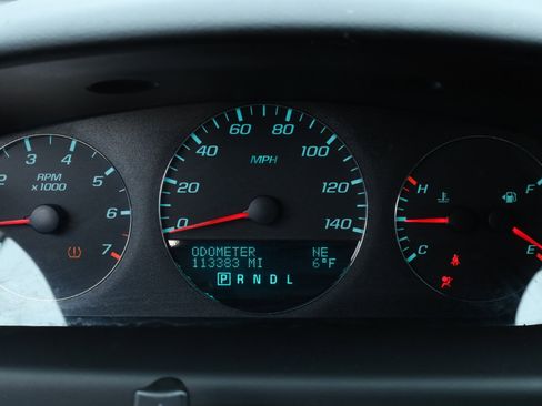 Used 2016 Chevrolet Impala LT w/ LT Sunroof Package image 33