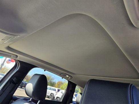 Used 2024 MAZDA CX-90 3.3 Turbo w/ Premium Package image 10