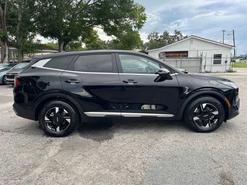 Used 2026 Kia Sportage LX w/ LX Convenience Package FWD image 4