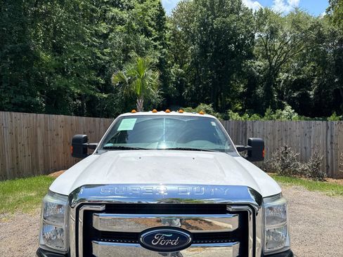 Used 2016 Ford F250 Lariat w/ Lariat Interior Package AWD/4WD image 34
