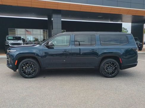 New 2026 Jeep Grand Wagoneer L Summit AWD/4WD image 7