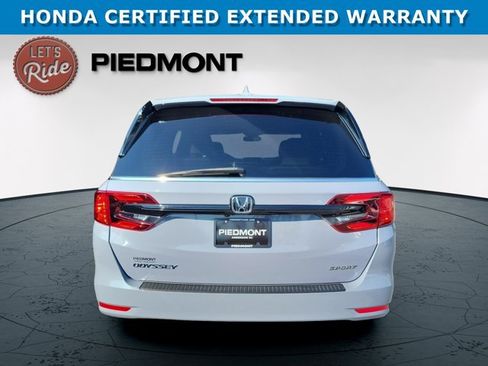 Certified 2024 Honda Odyssey Sport image 7