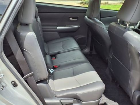 Used 2012 Toyota Prius V Five FWD image 31