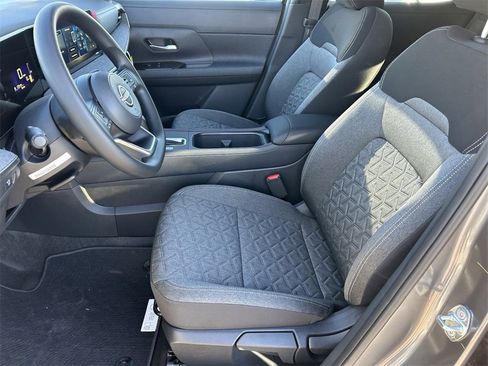 New 2026 Nissan Kicks SV image 16