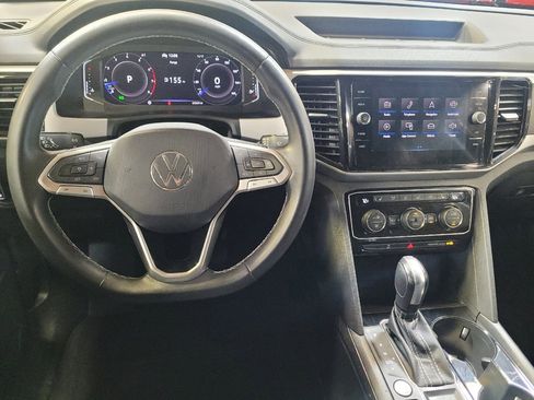 Used 2022 Volkswagen Atlas SE FWD image 22