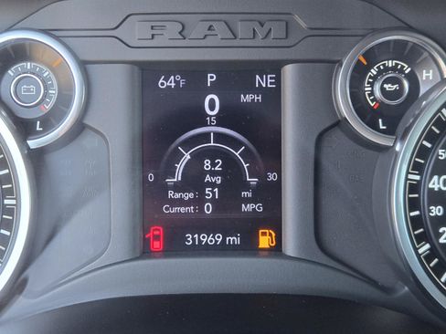 Used 2022 RAM 2500 Tradesman RWD image 16