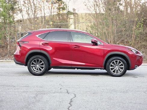 Used 2015 Lexus NX 200t FWD image 9