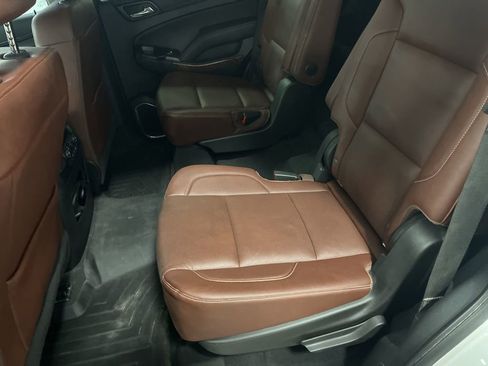 Used 2020 Chevrolet Tahoe Premier w/ Premier Plus Edition image 10